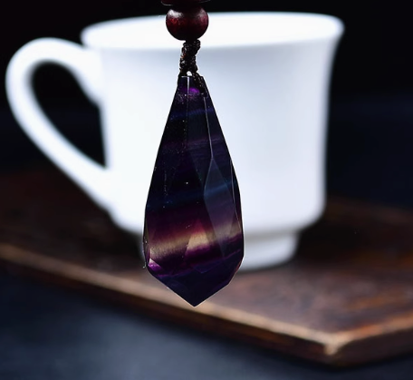 Clarity in Form – Windveil Amethyst Necklace