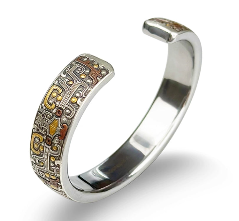 Cut Gold Masterpiece – Bronze Pattern Bracelet – 24K Gold, for Legacy & Auspiciousness