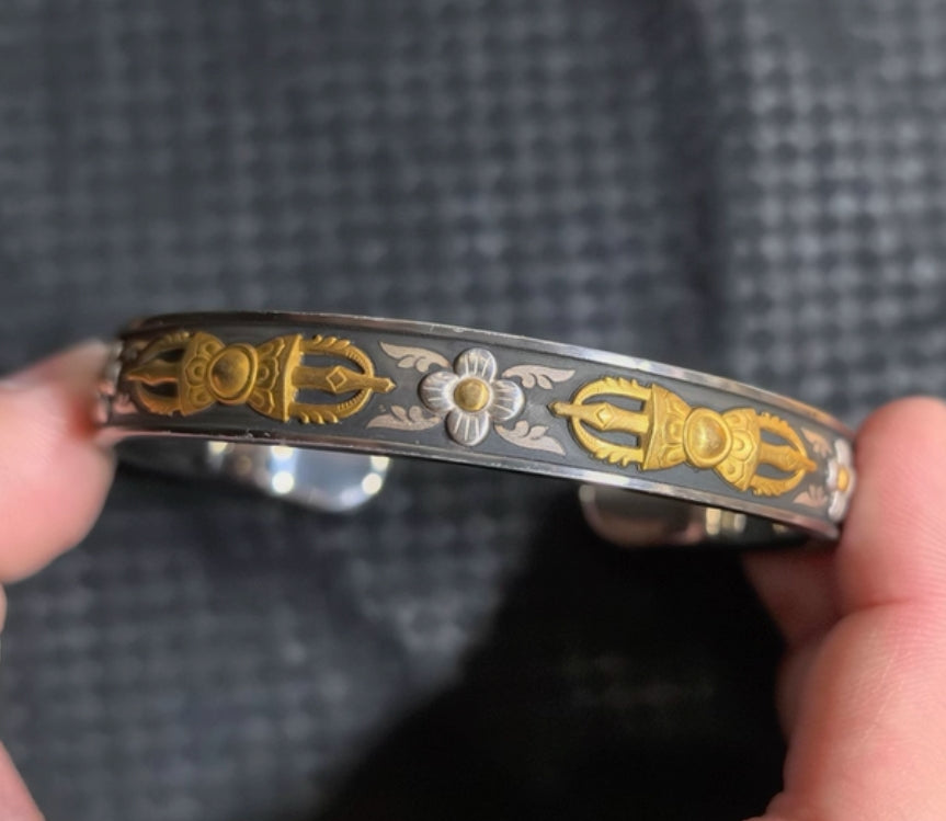 National ICH Ancient Iron – 24K Iron-Cut Gold & Meteorite Vajra Bracelet – Protection & Blessings