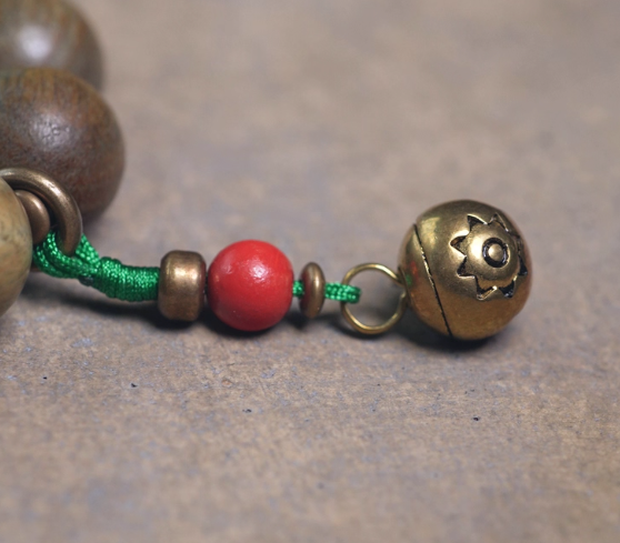 Green Sandalwood & Verdant Jade Bell Bracelet