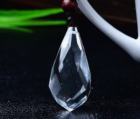 Clarity in Form – Windveil Amethyst Necklace