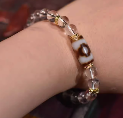 Clarity & Protection | Tibetan Dzi Crystal Healing Bracelet